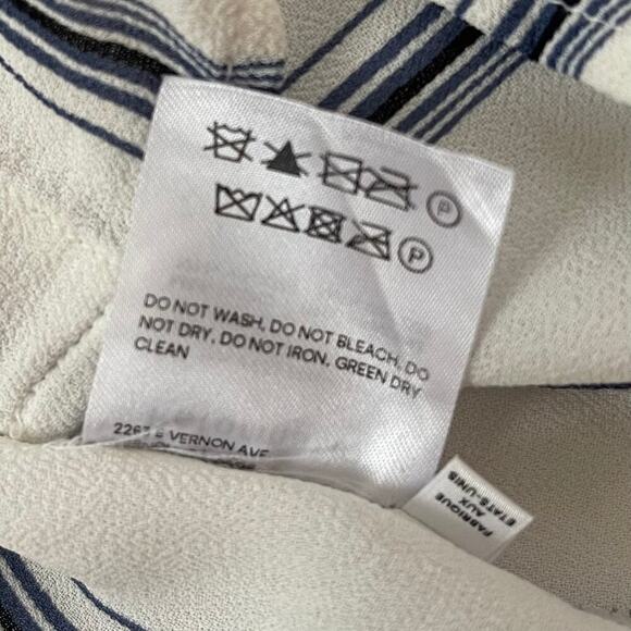 Reformation Violet Long Sleeve Striped Button Down Blouse - Blue + White - Sz L - Picture 7 of 7